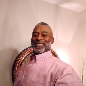 Meet your Posher, Larry